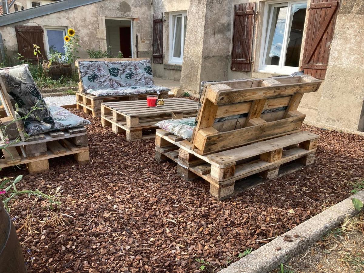Gite De La Cote A Autreville Sur Moselle Exterior foto
